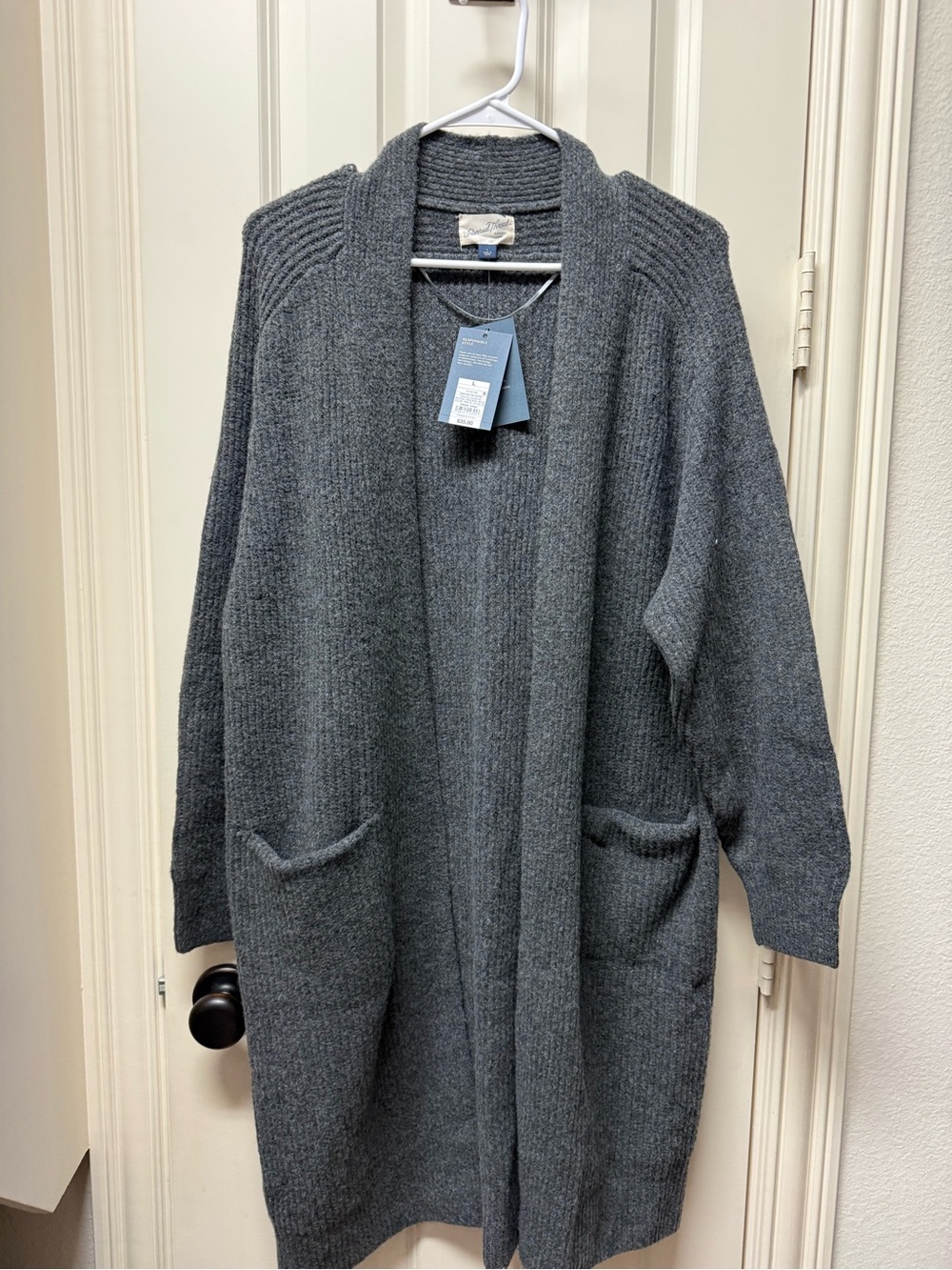 NWT UNIVERSAL THREAD cozy cardigan size LARGE